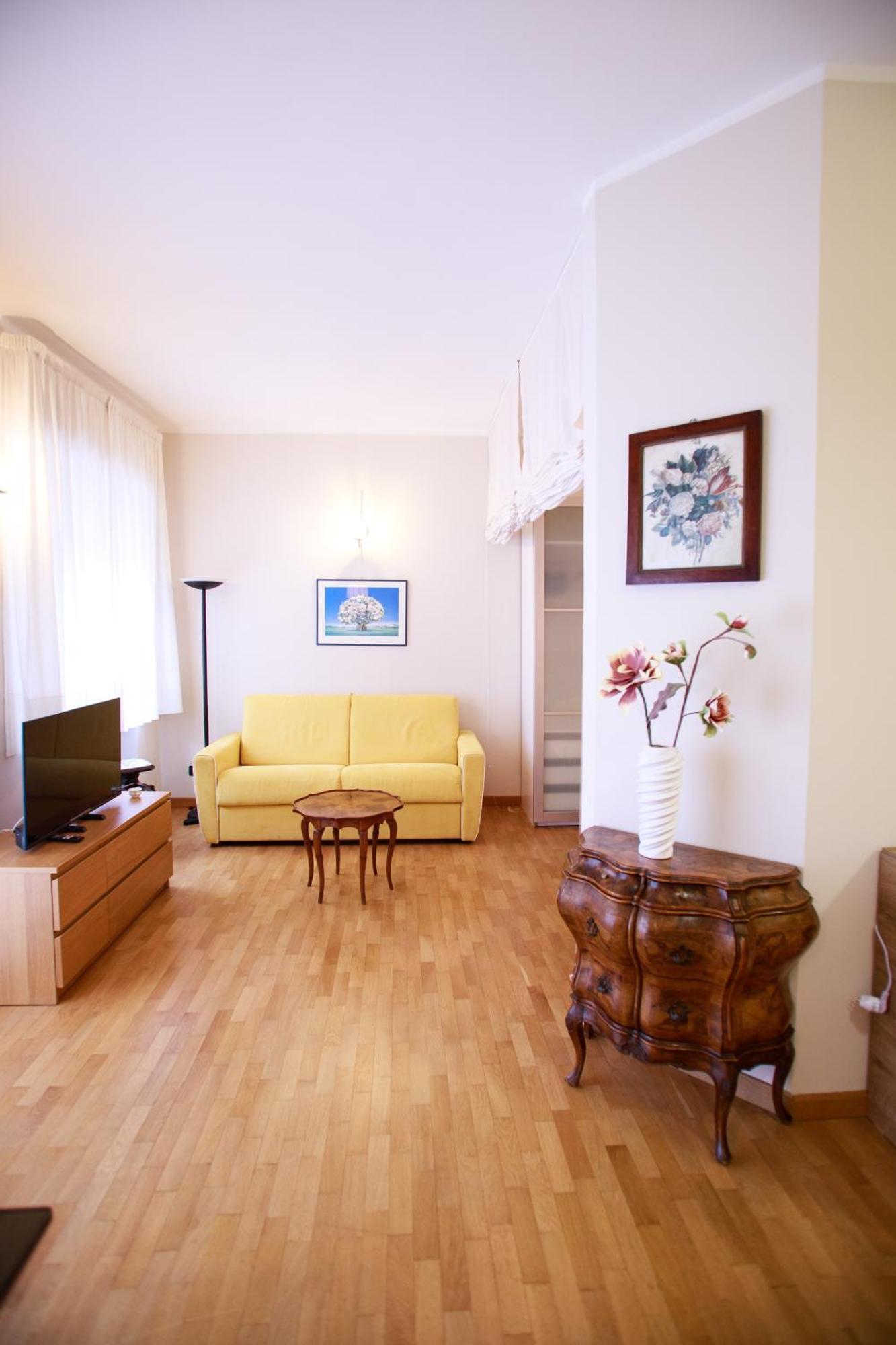 Sofia House With Private Parking Apartment Genoa Exterior photo